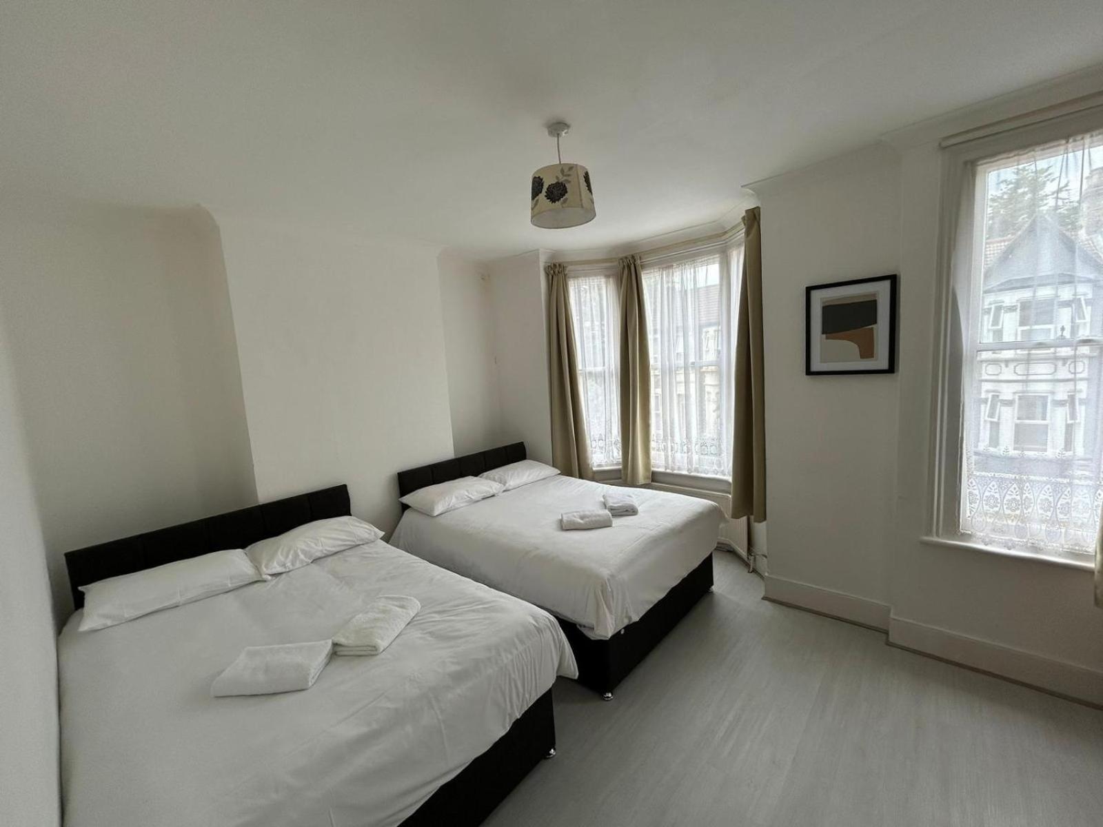 Apartment East 2 Bedroom Flat London